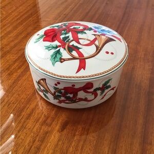 MIKASA Holiday Decorative Box with Red and Green Accents